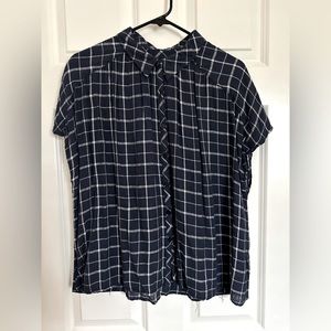 Universal Thread , Button Up , Navy Blouse